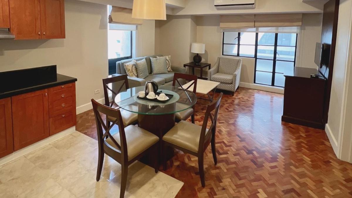 Somerset Olympia Makati - Multiple Use Hotel Makati City Esterno foto